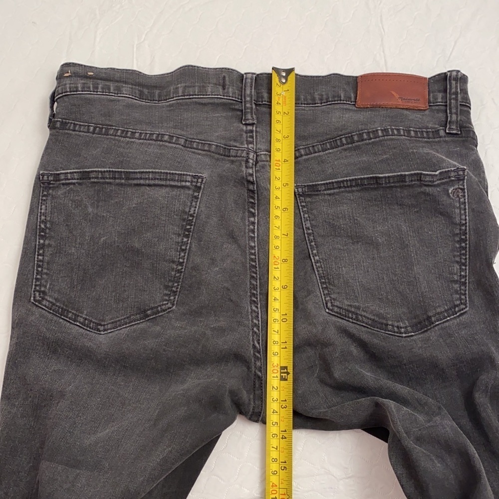 Madewell black distressed high riser skinny jeans - Picture 9 of 14